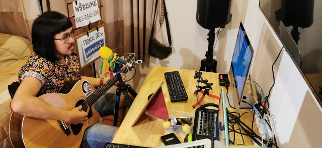 "เพชรบ้า"78 วัน เวิร์คฟอร์มโฮม ชีวิตที่(กำลัง)ไม่เหมือนเดิม