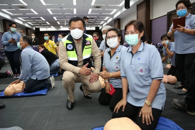 ตั้งเป้าคนไทย 10 ล้านคน ทำ CPR เป็นภายใน 3 ปี