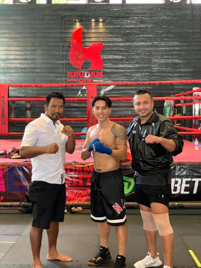 "ลีซอ" ถอดสตั๊ด สวมนวกชก 10FIGHT10 ซีซั่น2