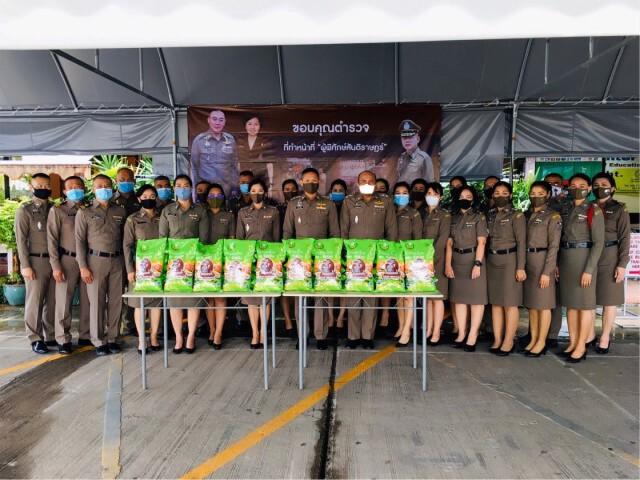 "บิ๊กแป๊ะ" ขอบคุณตำรวจ ร่วมสู้วิกฤติโควิด19
