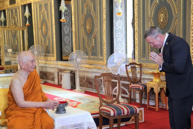 ทูตสหรัฐคนใหม่เฝ้าถวายสักการะสมเด็จพระสังฆราช