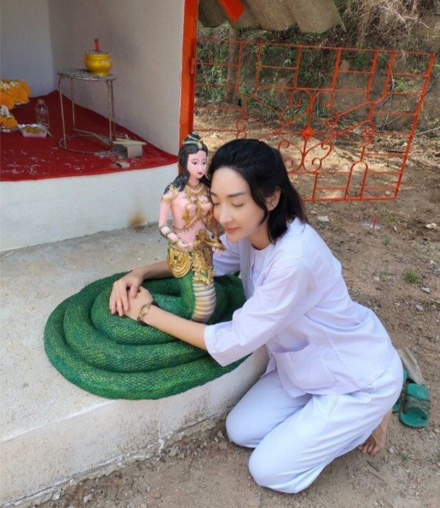 'อิม เฟี้ยวฟ้าว' ไลฟ์สดโชว์ ถูกลอตเตอรี่90ใบ ลั่นไม่ได้หลอกลวง