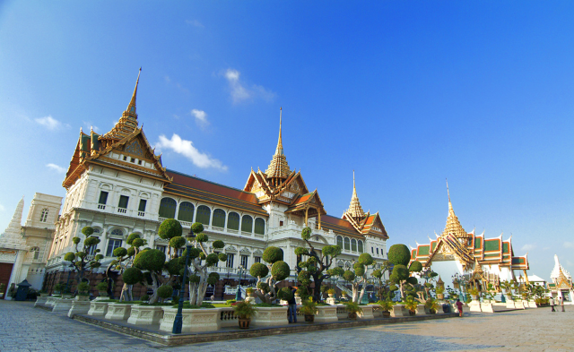 ททท.มอบตราสัญลักษณ์ SHA ให้ "พระบรมมหาราชวัง"