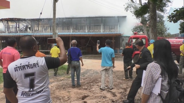 ไฟไหม้อาคารเรียน โรงเรียนอนุบาลดำรงราชานุสรณ์ รับเปิดเทอม