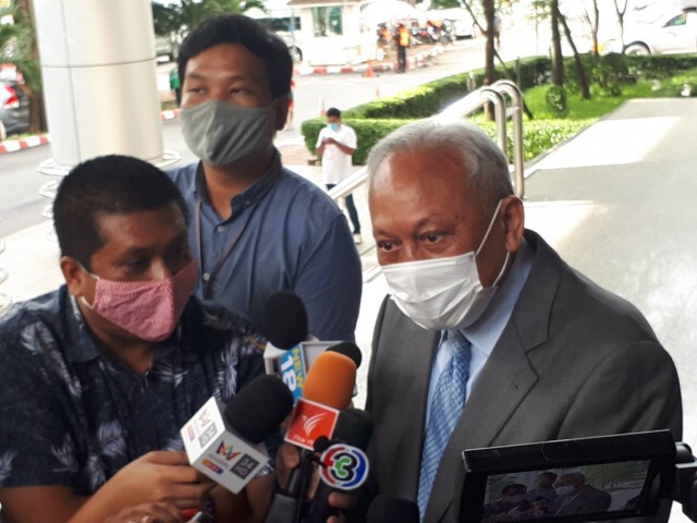 "สุเทพ" เผย "หม่อมเต่า" อาจอึดอัด ปัดขัดแย้งไม่ลงรอย