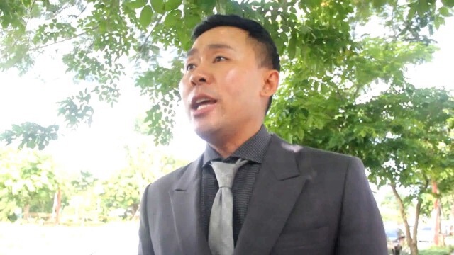 ศาลสั่งรอลงอาญา "อัจฉริยะ" หลังไลฟ์สดละเมิดศาล