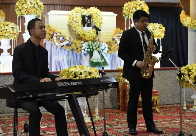 ร่วมส่ง "ตั้ว ศรัณยู" สู่ฟ้า... รวมภาพพิธีพระราชทานเพลิงศพ