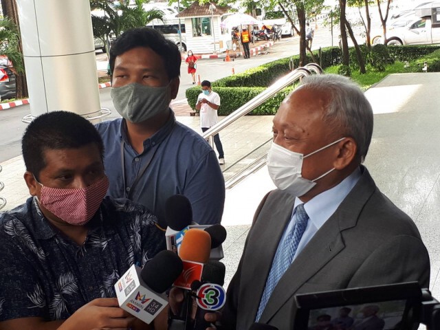 "สุเทพ" เผย "หม่อมเต่า" อาจอึดอัด ปัดขัดแย้งไม่ลงรอย