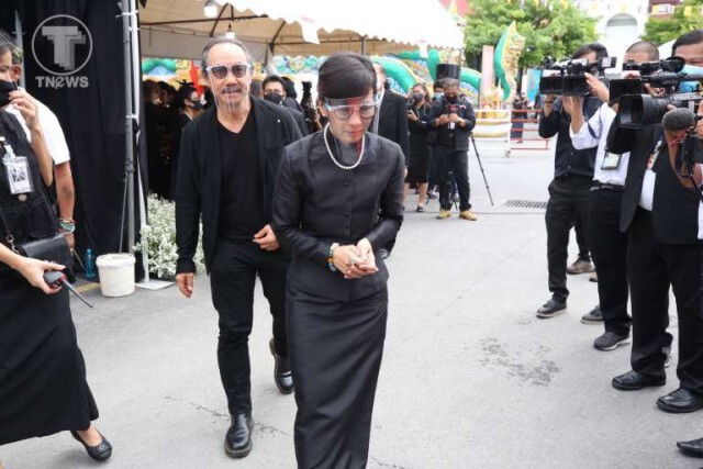เปิ้ล หัทยา โพสต์สุดซึ้งถึงพี่ตั้วที่รัก "รักไม่มีวันตาย แม้ลมหายใจจะหมดไป"