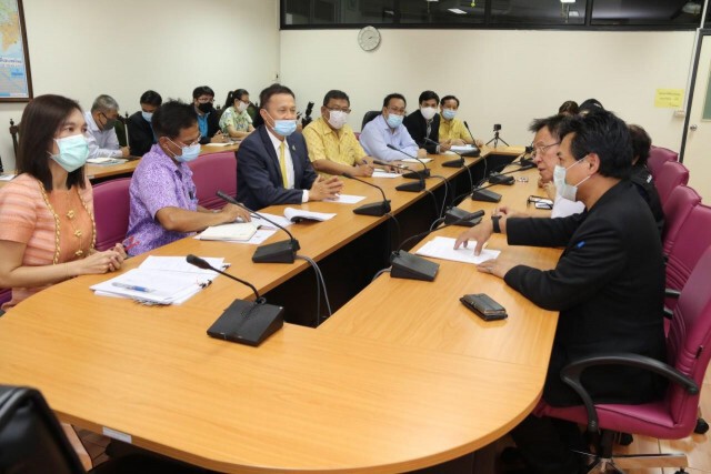 ขอความเป็นธรรม! สหภาพฯบินไทยบุกร้องแรงงาน ถูกหั่นสวัสดิการ