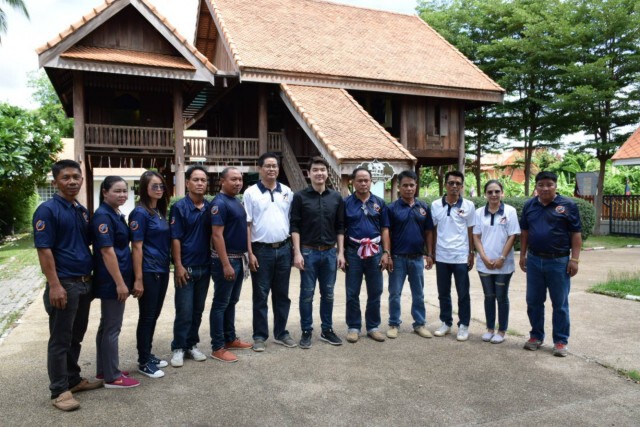 ปิยบุตร เดินสายอีสาน เปิดตัวผู้สมัครนายก อบจ.มุกดาหาร