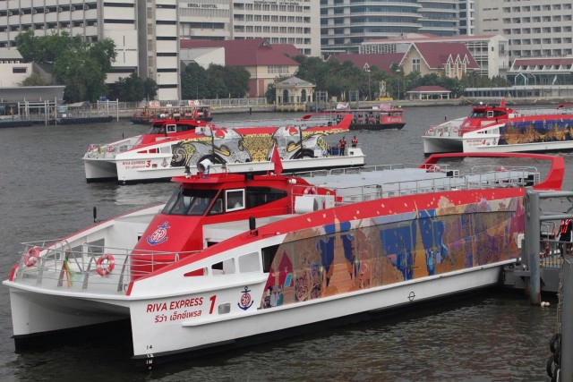 เรือด่วนปรับอากาศเจ้าพระยาธงแดง ราคาพิเศษ 30 บาท เริ่ม 1 ก.ค.นี้