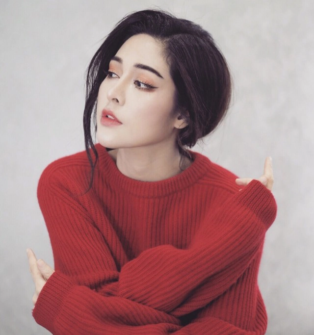 "จูน นาตาชา"  แจงไม่เคยกุ๊กกิ๊ก "แน็ก ชาลี"นอกจอ ยันเป็นแค่เพื่อน