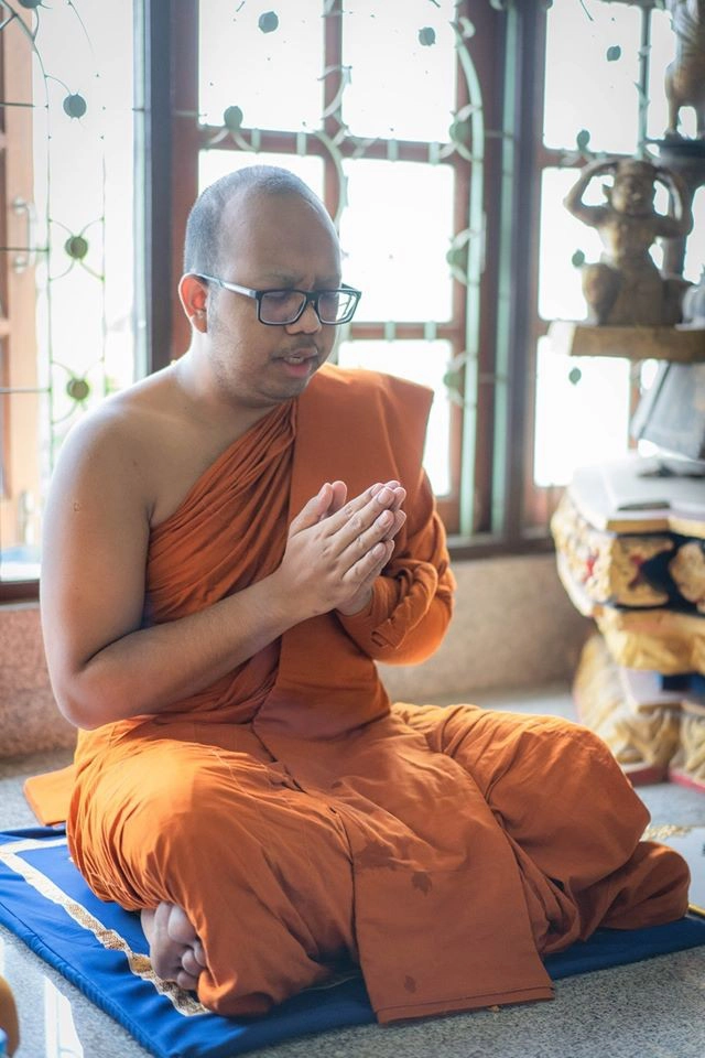 คนดังร่วมโปรโมท -ขายออนไลน์ ทำ"ไอ้ไข่" กระแสแรง