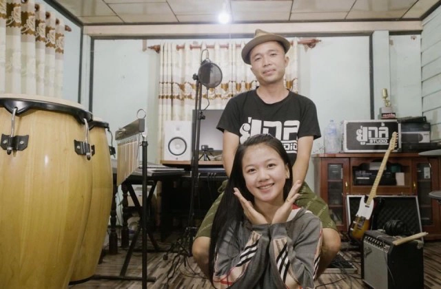 "อยากเป็นลูกเขย" สะท้านวงการเพลงลาว-ไทย ยอดพุ่ง 20 ล้านวิว!