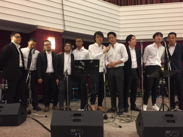 เพื่อนศิลปินส่งใจถึง "แชมป์ ศุภวัฒน์"  ร่วมร้องเพลงไว้อาลัย….