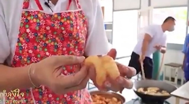 "สรยุทธ" เรียนทำปาท่องโก๋ 100 ล้าน! ของโปรด ในเรือนจำ (มีคลิป)