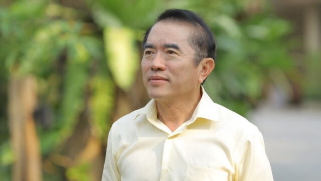 ‘หมอวรงค์’ชูหนังสือลาออก พ้นจากสมาชิกพรรค ‘รปช.’