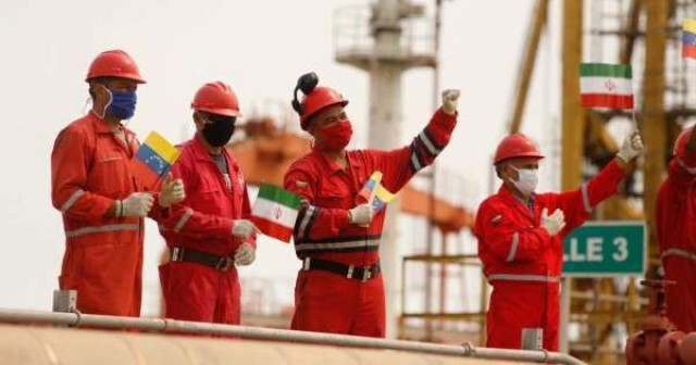 กองทัพเวเนฯ เตือนสหรัฐฯ หลังส่งเรือพิฆาตติดขีปนาวุธเข้าใกล้ฝั่งประเทศ