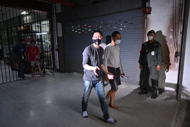 'เบนซ์ เรซซิ่ง' นอนคุก ศาลสั่งถอนประกัน