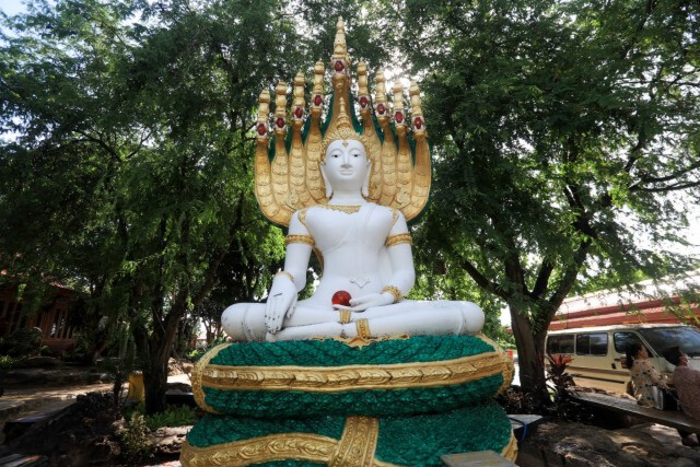 ศุกร์ (สุข) ละวัด วัดไพรพัฒนา