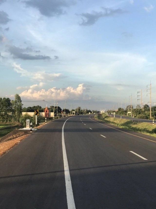 ทางหลวงขยายถนนเมืองร้อยเอ็ดแก้จราจรติดขัด