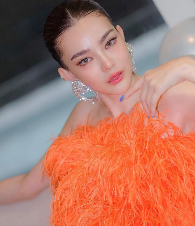 แอบส่อง หวานใจคนใหม่ "ดิว อริสรา" หนุ่มตี๋โปรไฟล์ไม่ธรรมดา"เบนซ์ เดม่อน"