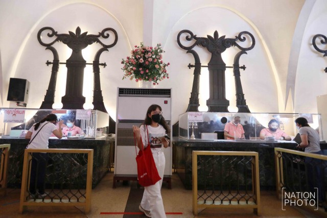 แห่ซื้อตั๋วอำลา "สกาลา" ปิดตำนาน 51 ปี ราชาโรงหนังแห่งสยาม