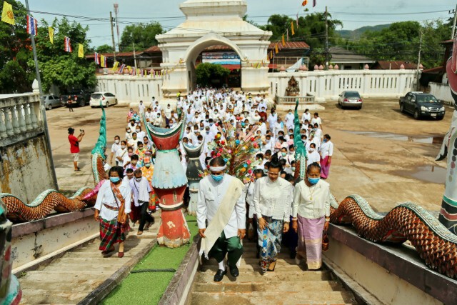 ชาวด่านซ้าย ร่วมงานสืบสานประเพณี บุญหลวงผีตาโขน
