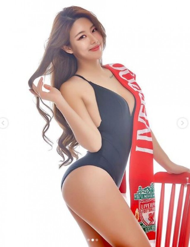 "ชองยูนา" โพสต์ระเบิดแชมป์ "ลิเวอร์พูล"