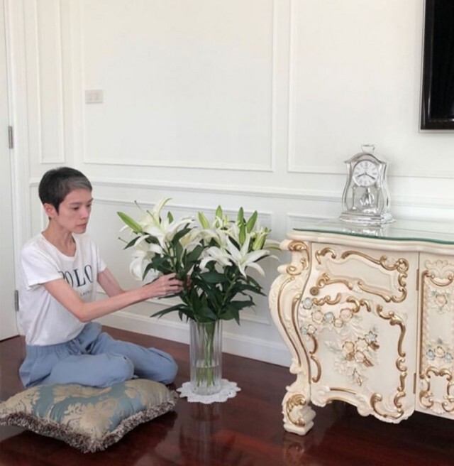 เปิดภาพล่าสุด ‘นิ้ง กุลสตรี’ เผยรอยยิ้มอันสดใส แม้ซูบผอมแต่ใจสู้
