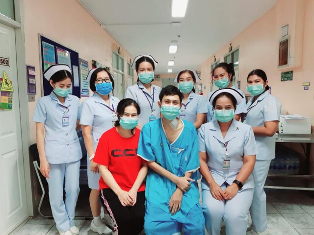 เนยหนุ่มบิ๊กไบค์เหยื่อกราดยิงโคราช กลับบ้าน หลังนอนรพ.5เดือน