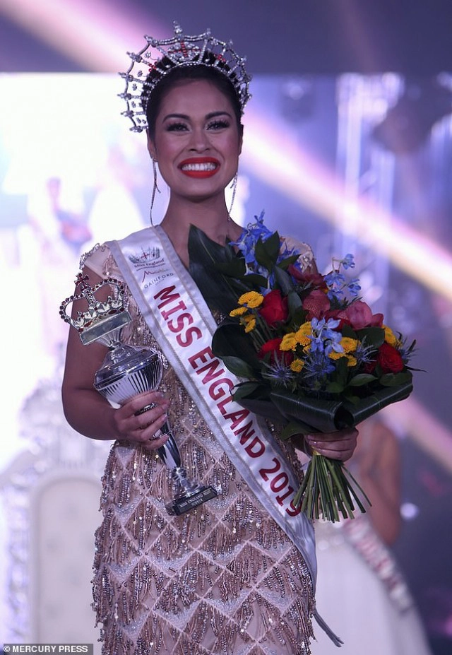 มิสอิงแลนด์จะฟ้อง 2 นางงามรุ่นพี่บูลลี่