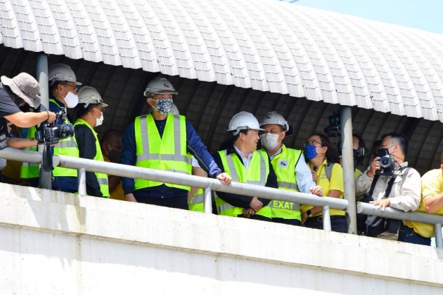 ศักดิ์สยามตรวจความพร้อมงานก่อสร้างทางยกระดับ พระราม 2