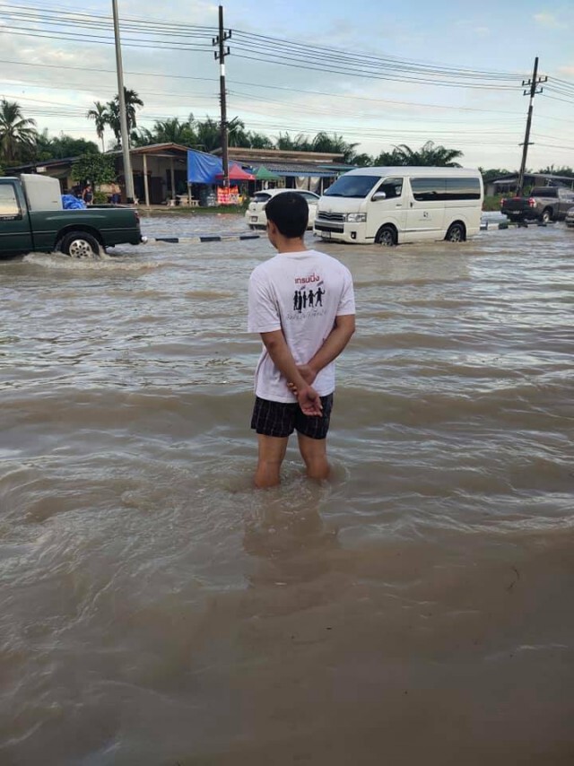 ด่วน! เตือนชาว "คลองทับมา" จ.ระยอง ระวังน้ำป่าถล่ม