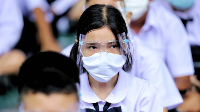 เปิดเทอมวันแรกแบบ New Normal โรงเรียนสามโคก