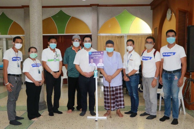 "พลภูมิ" มอบจุดติดตั้งเจลแอลกอฮอล์วัด-มัสยิด บริการ ปชช.