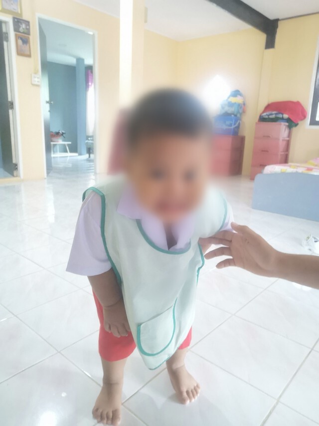 วันแรกได้เรื่องเลย หนูน้อยเดินโทงๆ กลับบ้าน เปิดเทอมวันแรก กางเกงผมหาย