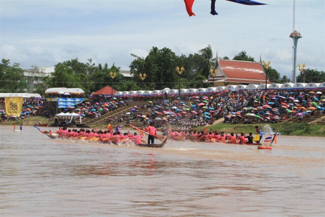 คอกีฬาทางน้ำเซ็ง งดแข่งประเพณีเรือยาว