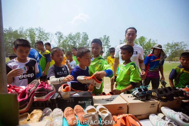 7 ปี ในเส้นทาง ..."ภูริ อะคาเดมี่ "