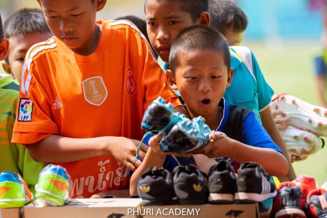 7 ปี ในเส้นทาง ..."ภูริ อะคาเดมี่ "