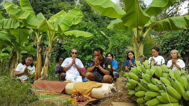 แก้เคล็ดสร้างเมรุใหม่เผาผีต้นกล้วย