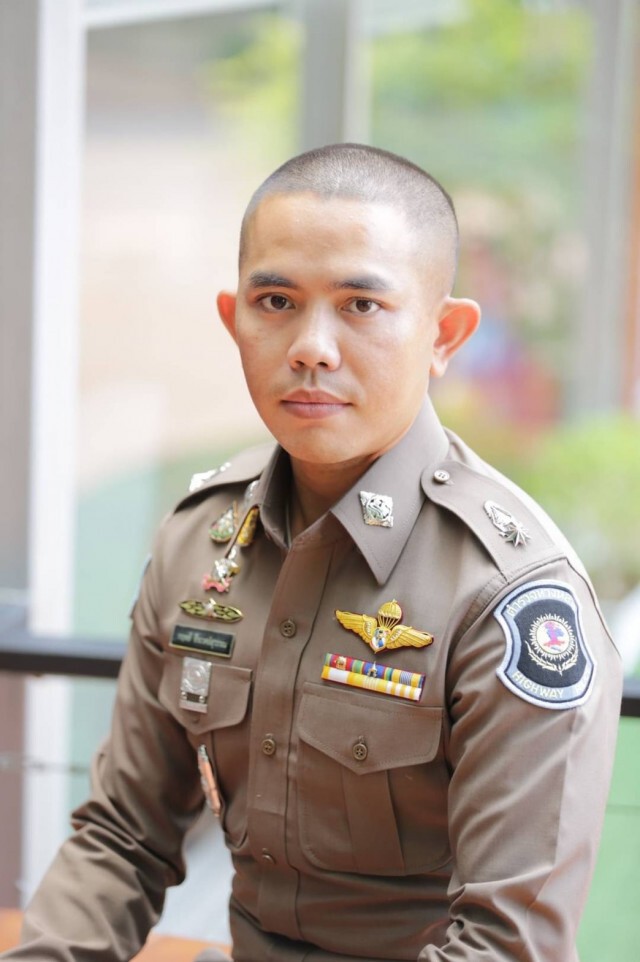 ไอเดียดีๆ จะสมบูรณ์ คิดแล้วต้องทำ สารวัตรทางหลวงนครปฐม