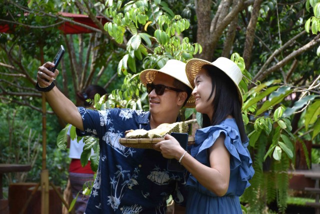 สุดคึกคักทุเรียน "หลงลับแล" รุ่นสุดท้าย