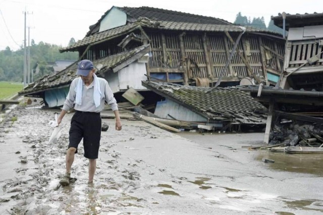 ประมวลภาพอุทกภัย " คุมาโมโตะ "