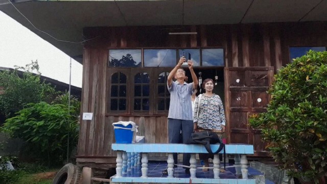 ชาวพะเยา ฮือฮา!ใบไม้ "พญาหงส์"