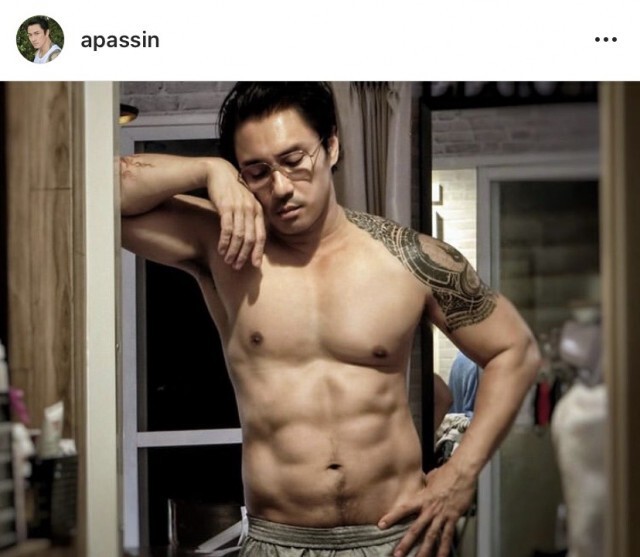 "เอ พศิน" ถ่ายภาพติดเงาปริศนาในกระจก?