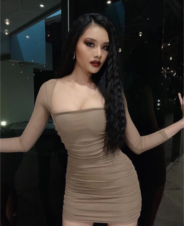 ลุคใหม่นางงามดัง "เฟิร์ส หวัง"อัพไซส์อึ๋ม