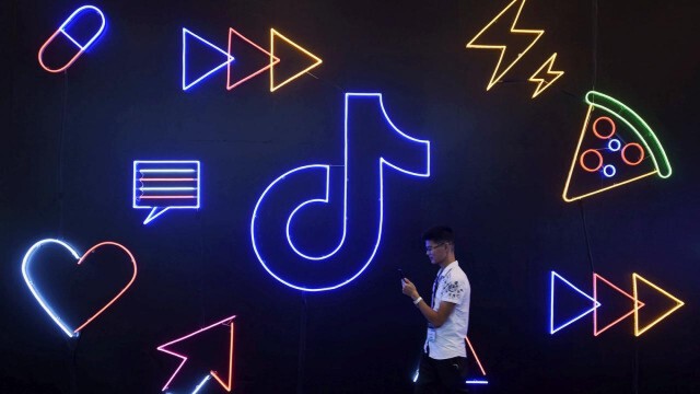 TikTok ถอนตัวออกจากฮ่องกงรายแรก