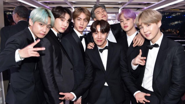 BTS โค่นแชมป์เก่าอย่าง ADELE  หลังครองสถิติบนชาร์ต iTunes นาน 5 ปี